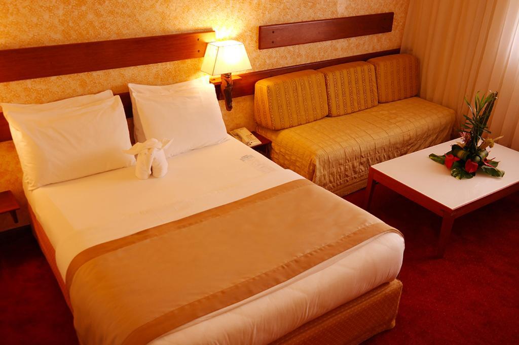 Hotel Sawa Douala Ngoại thất bức ảnh