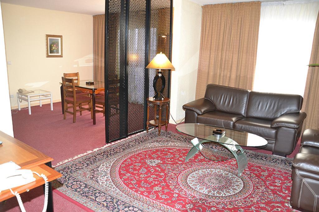 Hotel Sawa Douala Ngoại thất bức ảnh